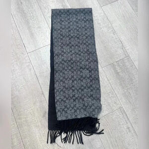 Coach Monogram Unisex Wool Cashmere Logo
Scarf NEW
